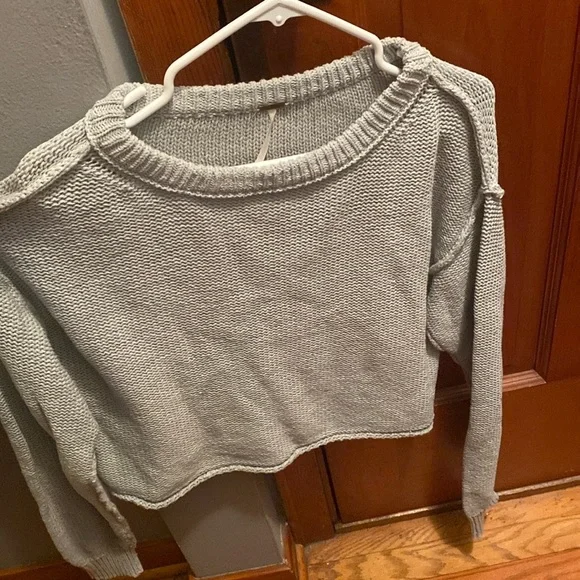 Free People Cropped Sweater - Picture 1 of 4